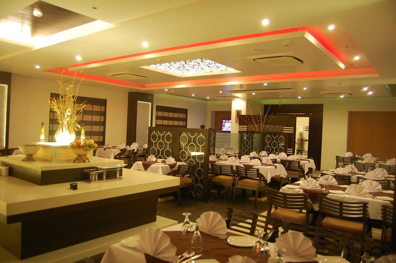 Hotel Royale Ambience Raipur  Exterior photo